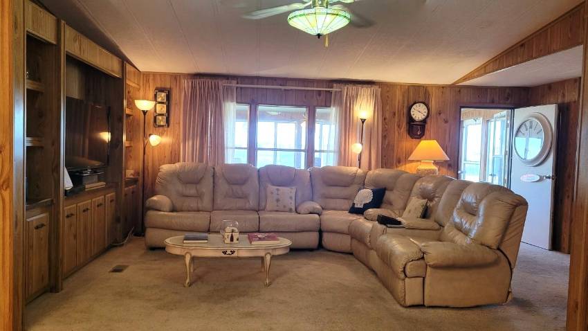 81 Stebbins Drive a Winter Haven, FL Mobile or Manufactured Home for Sale